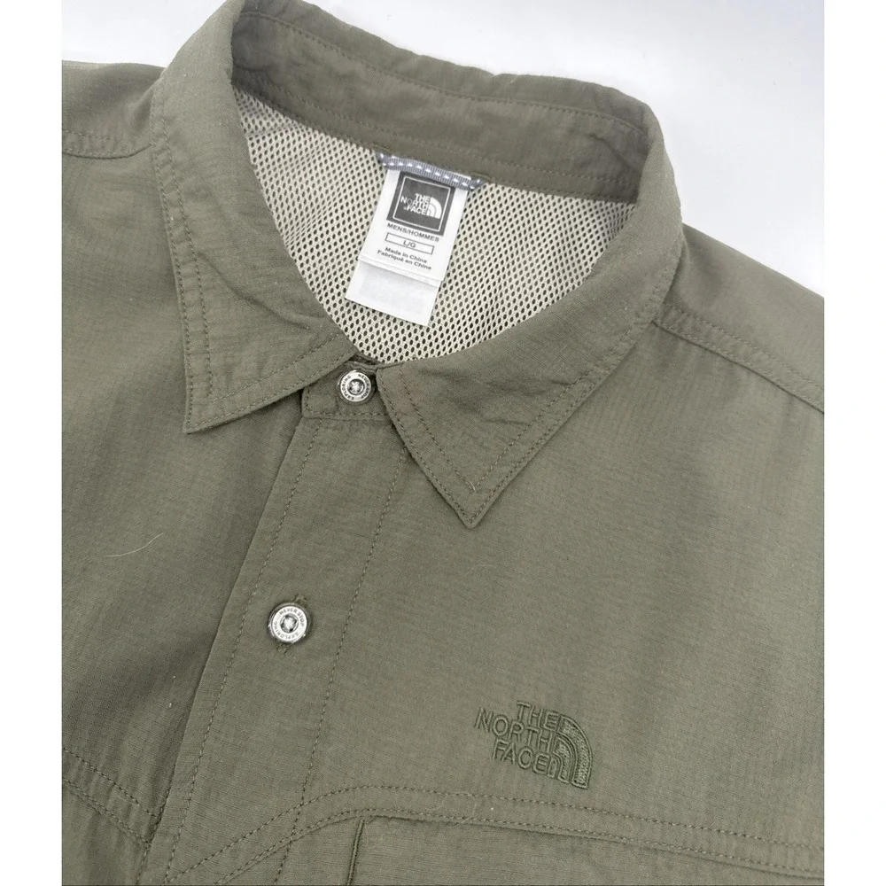 The North Face Shirt Men L Army Green Nylon Vented Hiking Fishing Zip Pocket